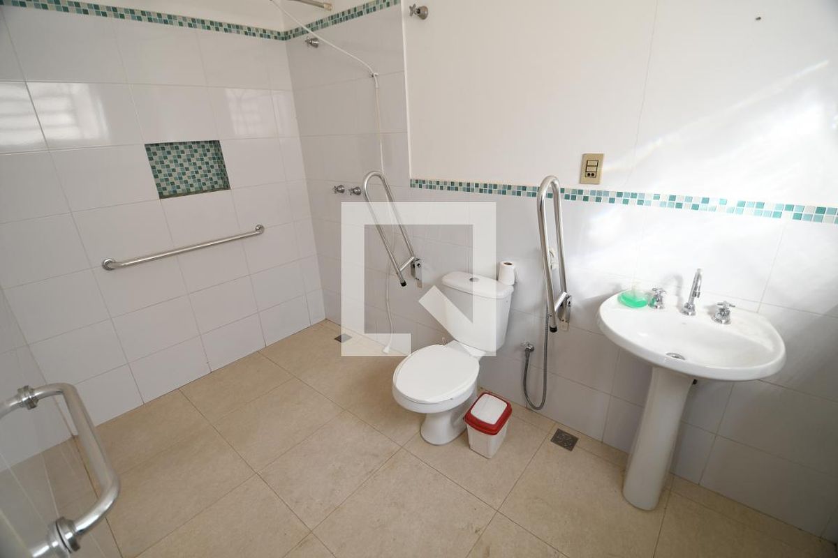 Casa à Venda - Taquaral, 5 Quartos,  370 m2 em , Campinas - sp | SoloBR