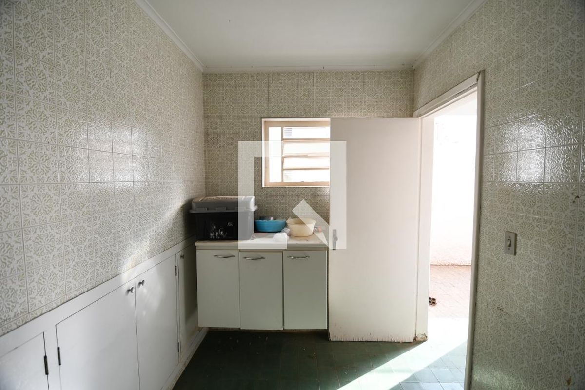 Casa à Venda - Taquaral, 5 Quartos,  370 m2 em , Campinas - sp | SoloBR