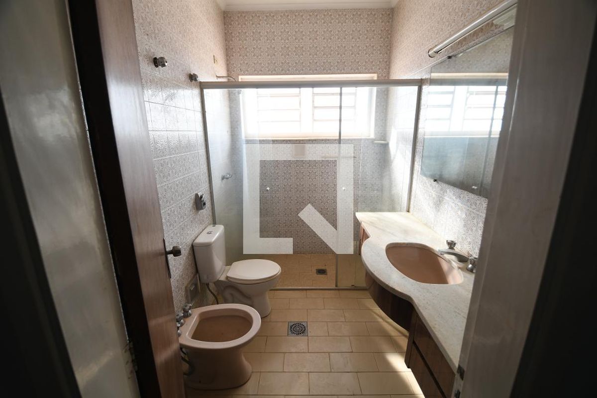 Casa à Venda - Taquaral, 5 Quartos,  370 m2 em , Campinas - sp | SoloBR