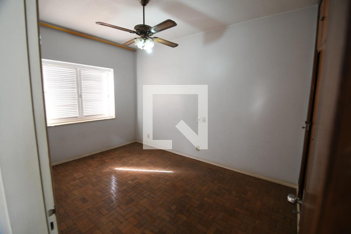 Casa à Venda - Taquaral, 5 Quartos,  370 m2 em , Campinas - sp | SoloBR