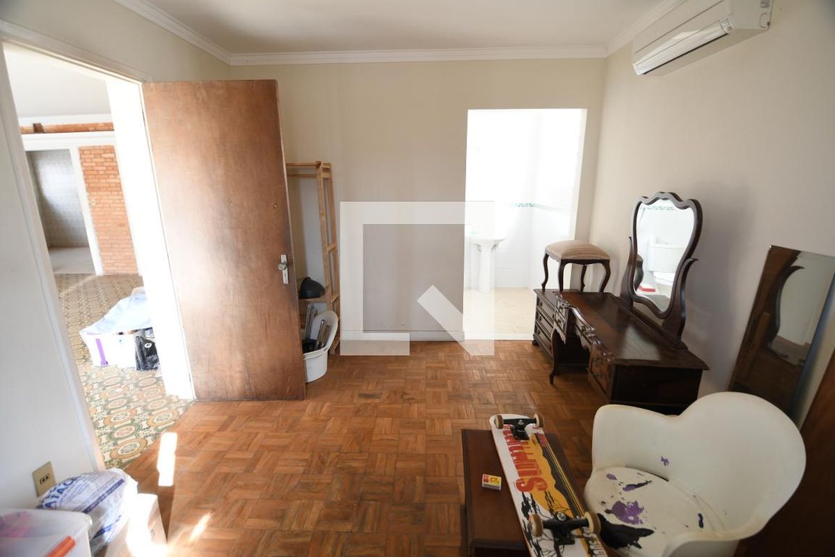Casa à Venda - Taquaral, 5 Quartos,  370 m2 em , Campinas - sp | SoloBR