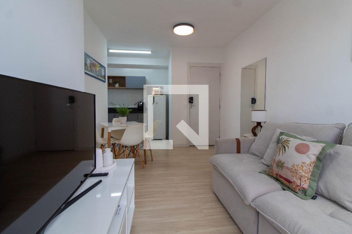 Apartamento à Venda - Centro, 2 Quartos,  47 m2 em , Campinas - sp | SoloBR