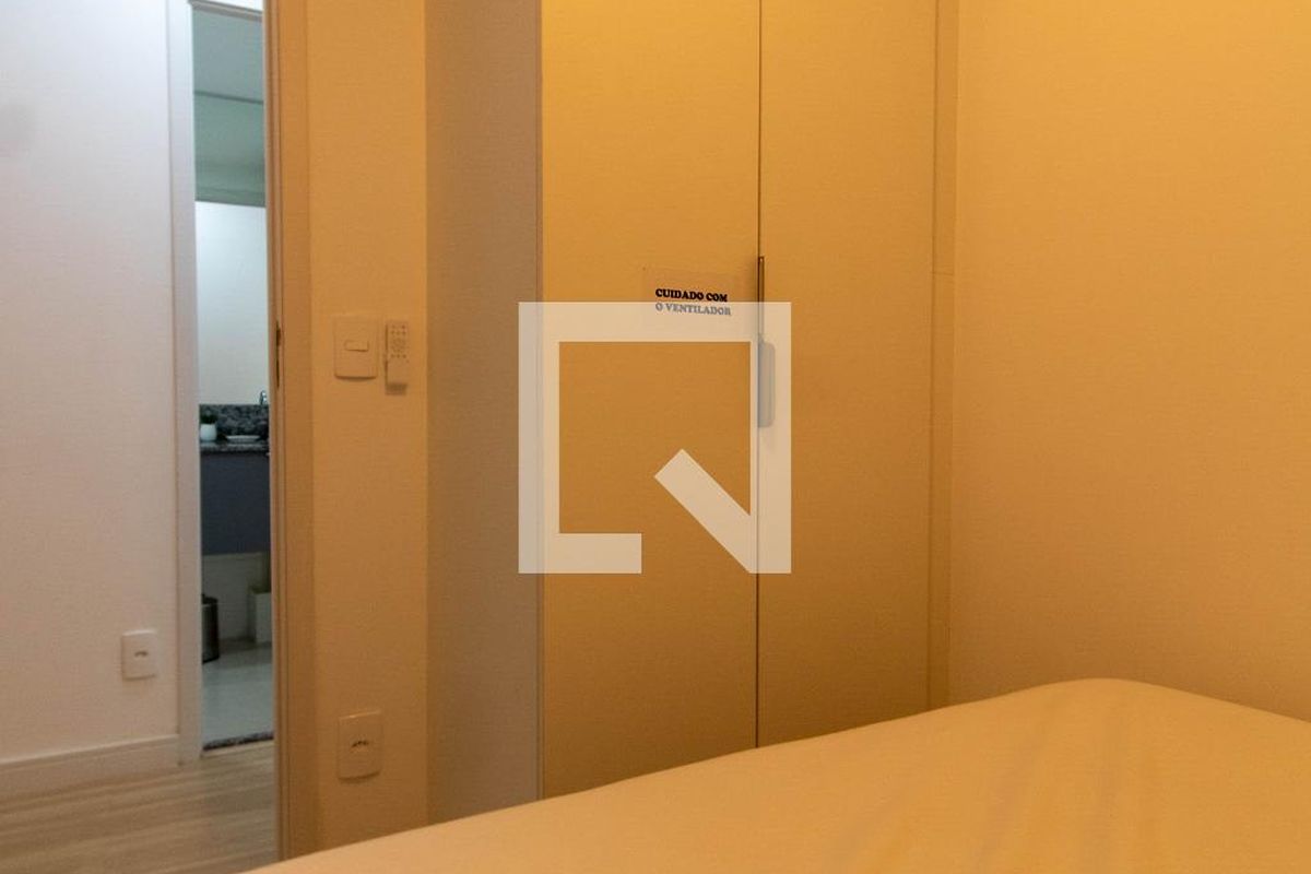 Apartamento à Venda - Centro, 2 Quartos,  47 m2 em , Campinas - sp | SoloBR