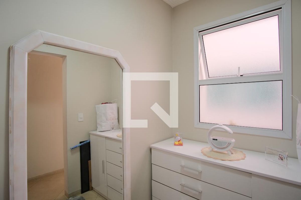 Casa, 4 quartos, 320 m² - Foto 30