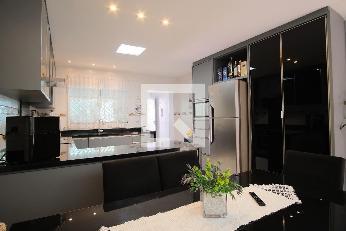 Casa, 4 quartos, 320 m² - Foto 50