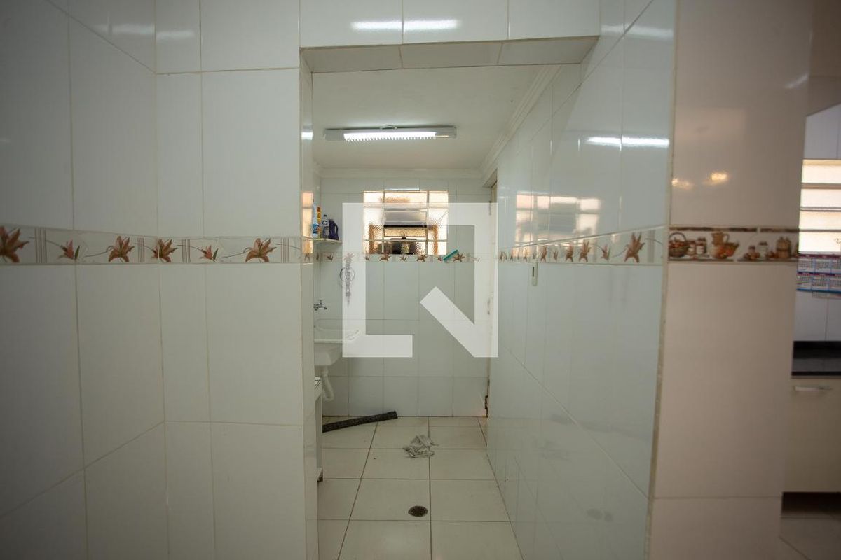 Casa, 2 quartos, 180 m² - Foto 52