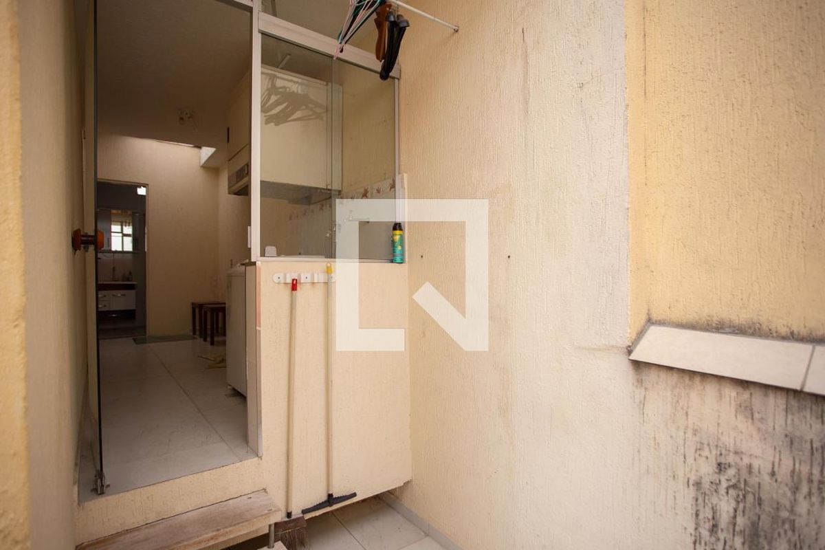 Casa, 2 quartos, 180 m² - Foto 68