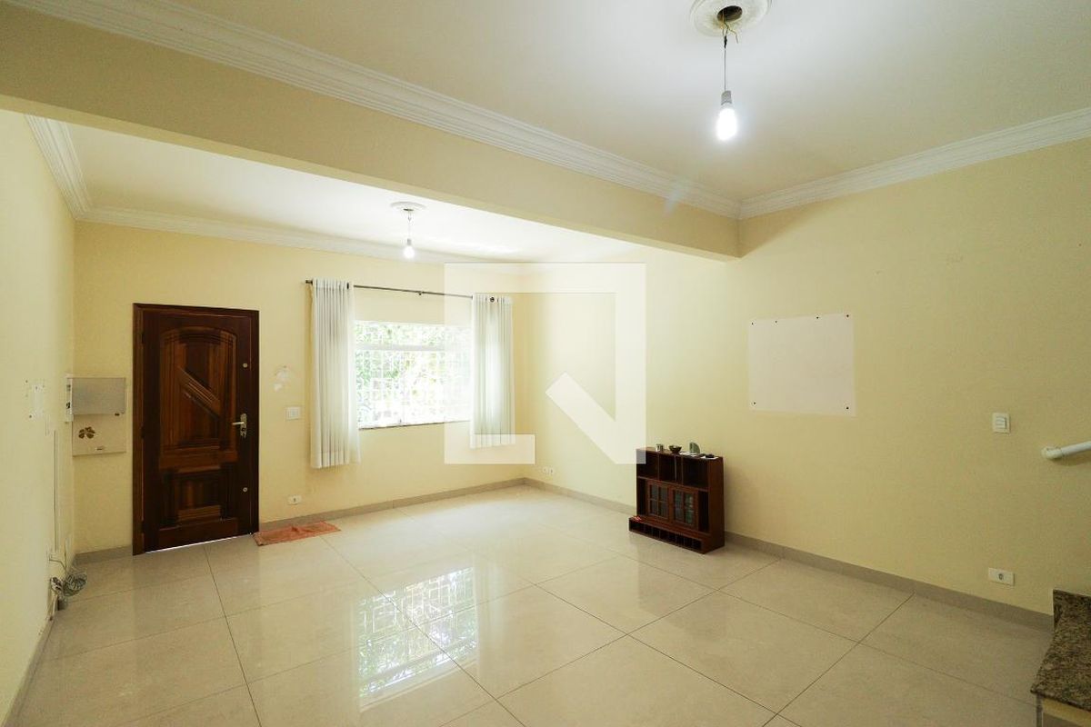 Casa, 3 quartos, 101 m² - Foto 2