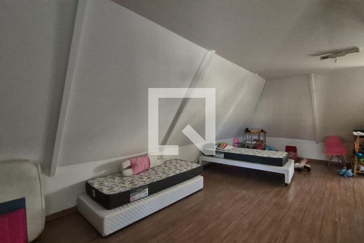 Casa, 3 quartos, 200 m² - Foto 90