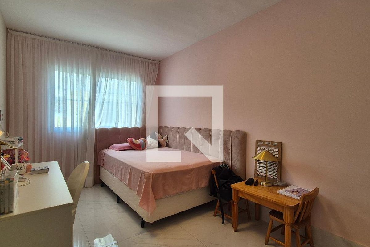 Casa, 3 quartos, 200 m² - Foto 18