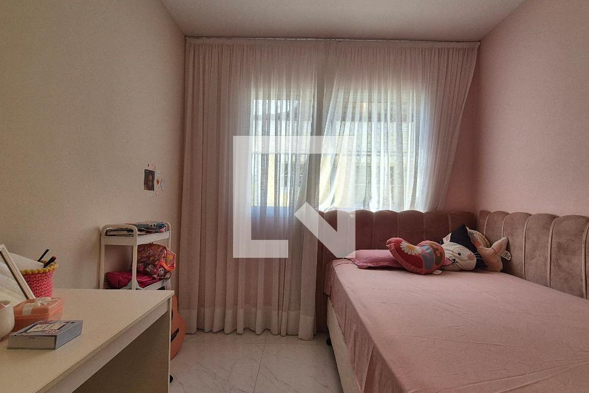 Casa, 3 quartos, 200 m² - Foto 26