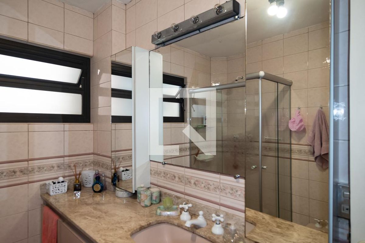 Apartamento, 3 quartos, 140 m² - Foto 35