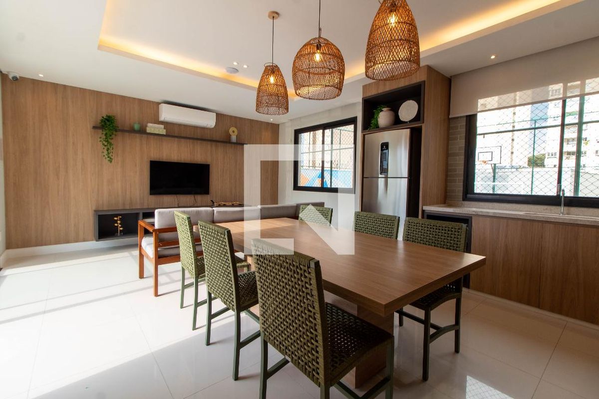 Apartamento à Venda - Bosque, 1 Quarto,  43 m2 em , Campinas - sp | SoloBR