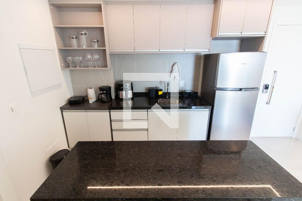 Apartamento à Venda - Bosque, 1 Quarto,  43 m2 em , Campinas - sp | SoloBR