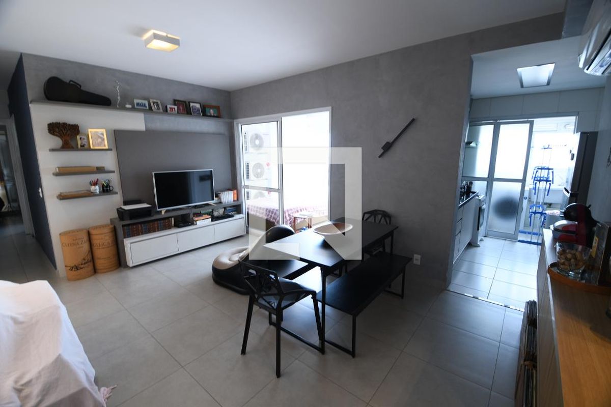 Apartamento à Venda - Cambuí, 2 Quartos,  82 m2 em , Campinas - sp | SoloBR