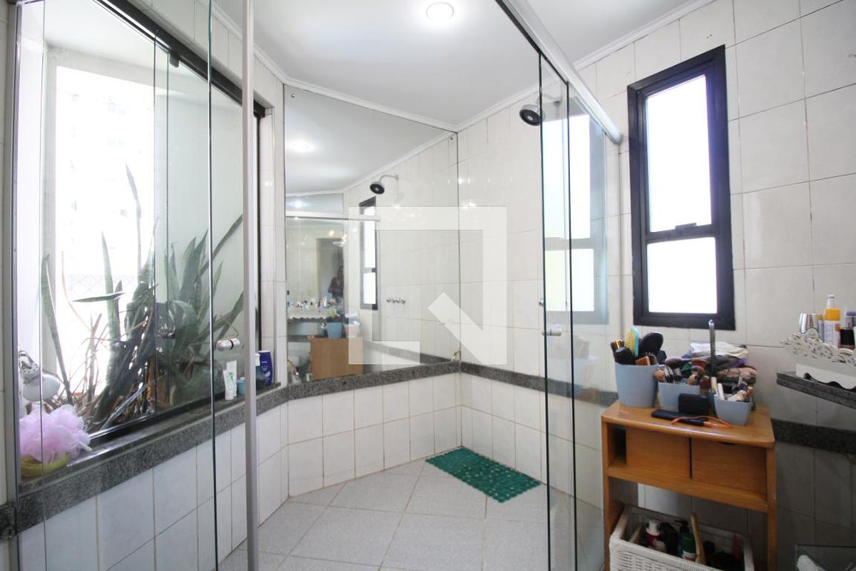 Apartamento, 3 quartos, 140 m² - Foto 62