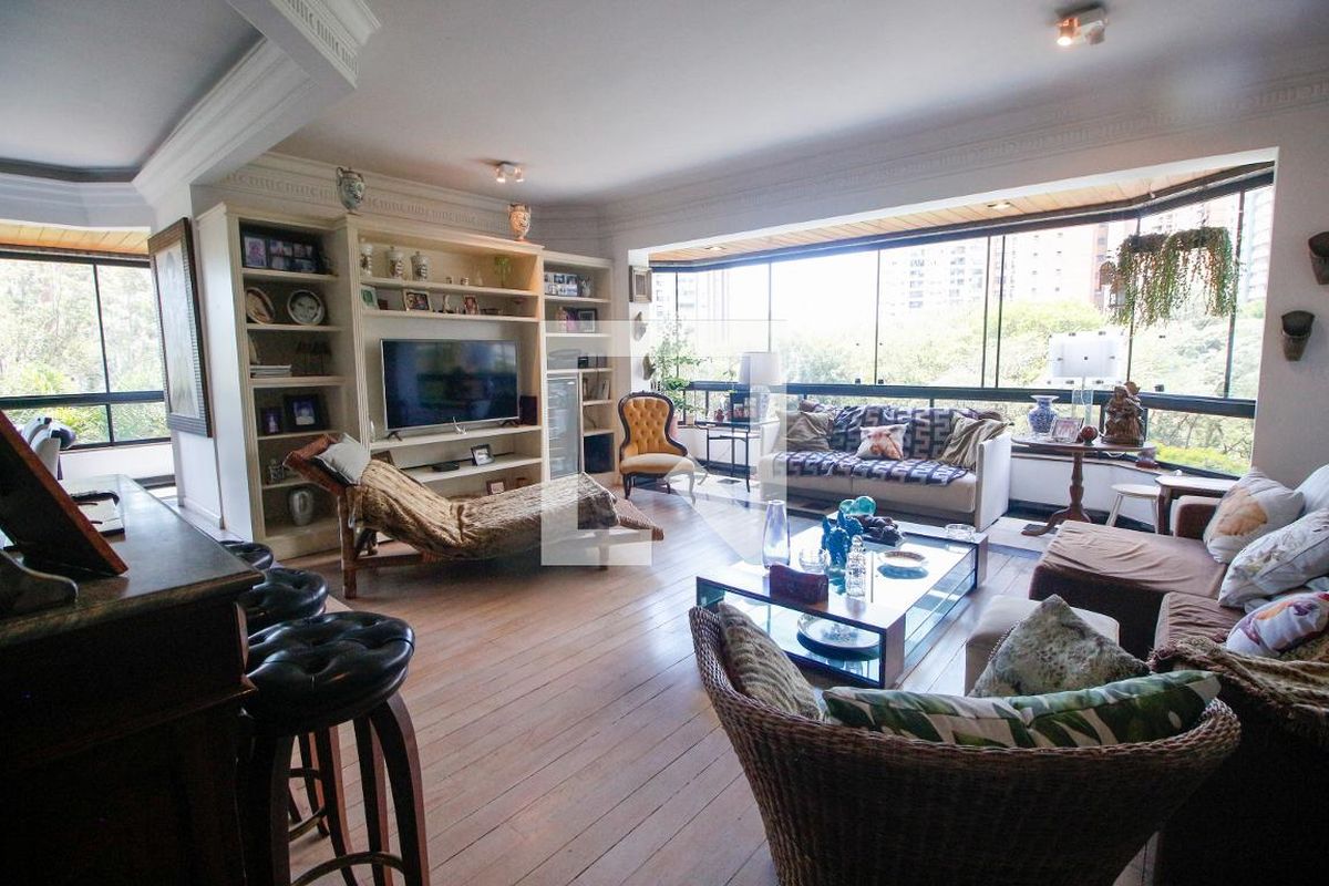 Apartamento, 3 quartos, 220 m² - Foto 4