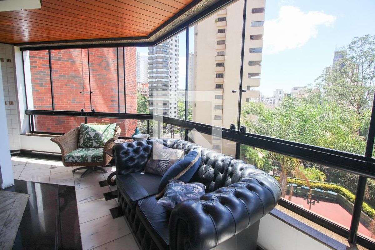 Apartamento, 3 quartos, 220 m² - Foto 18