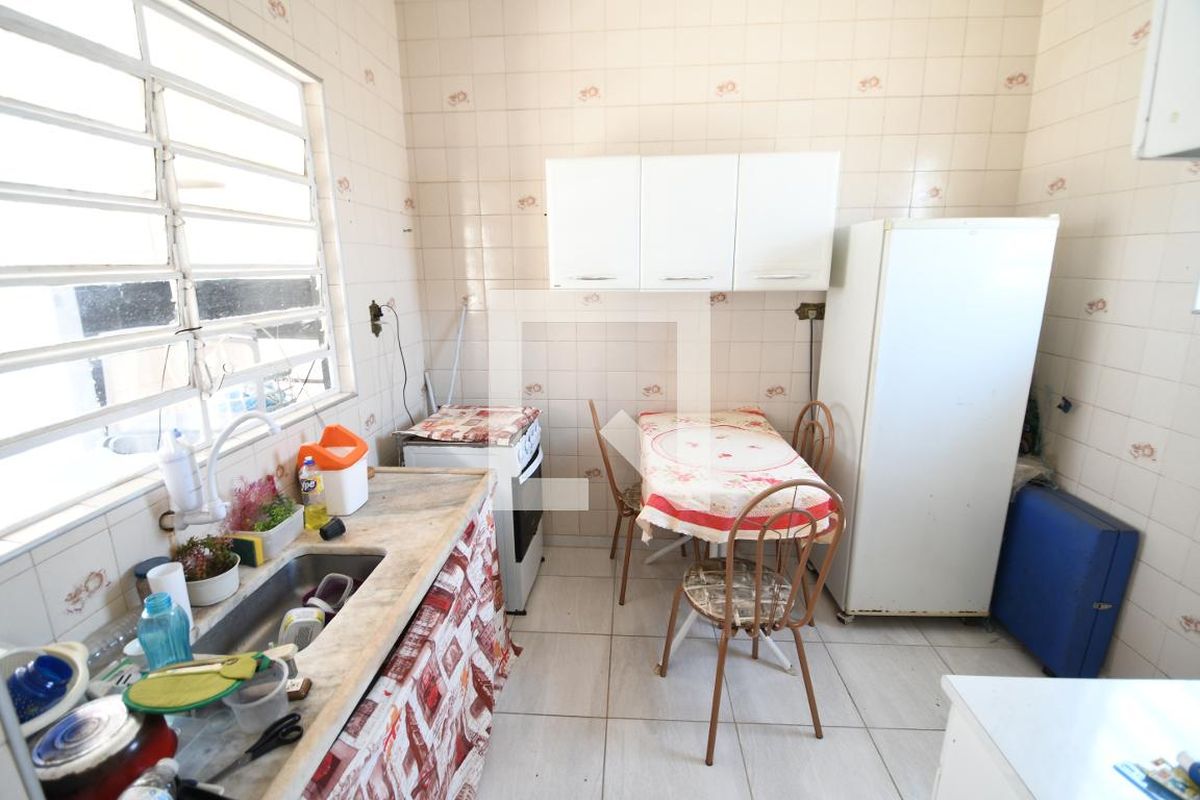 Casa à Venda - Jardim Chapadão, 3 Quartos,  250 m2 em , Campinas - sp | SoloBR