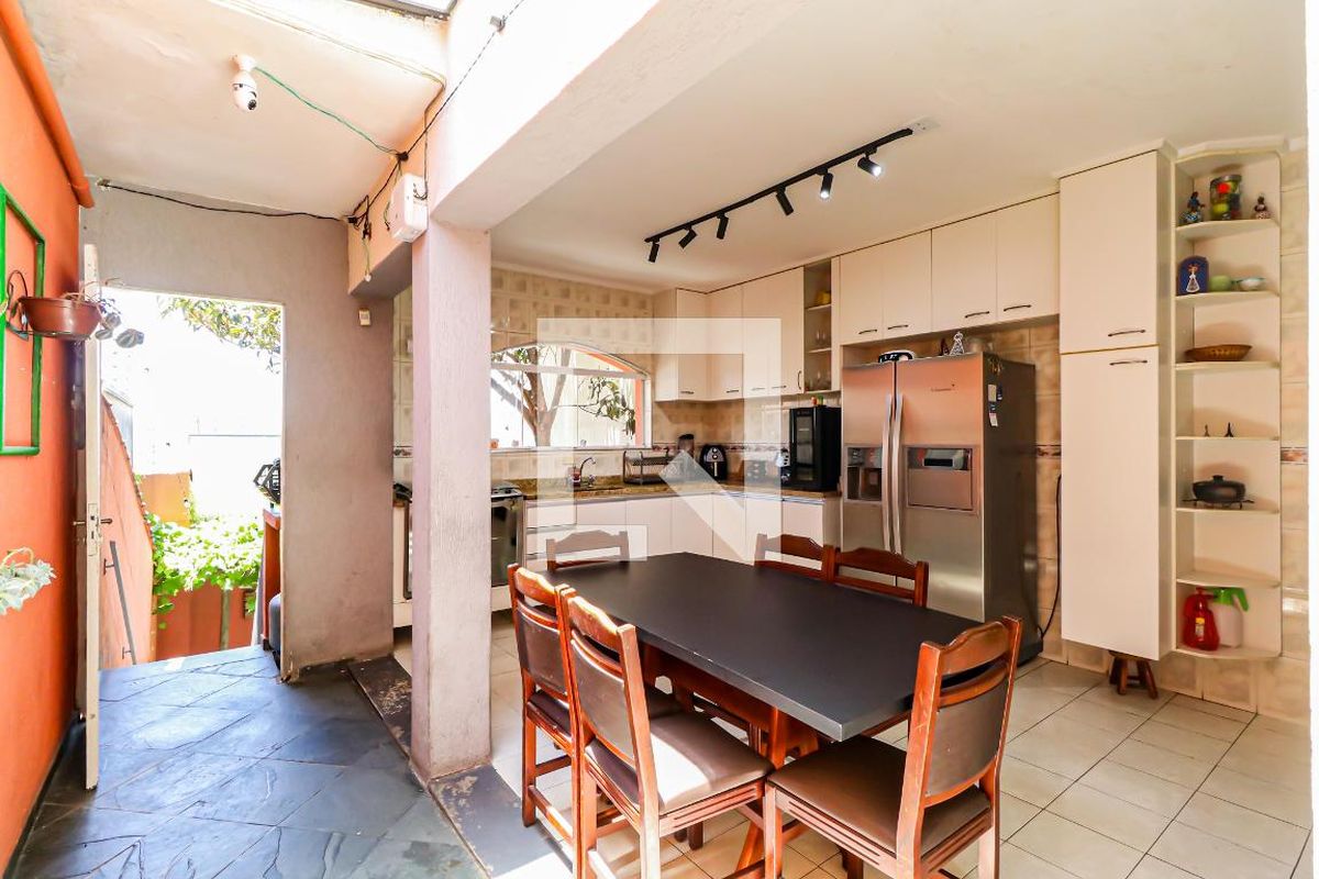 Casa, 3 quartos, 200 m² - Foto 72