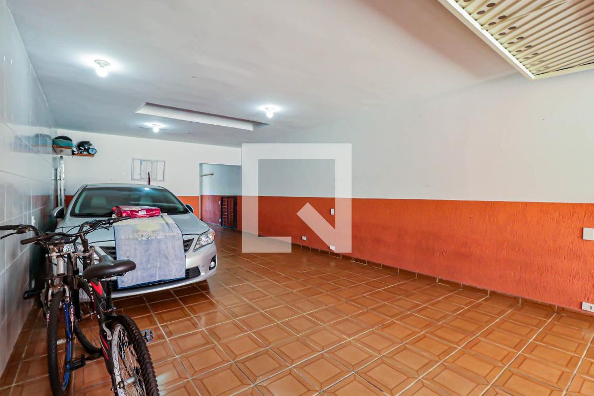 Casa, 3 quartos, 200 m² - Foto 106