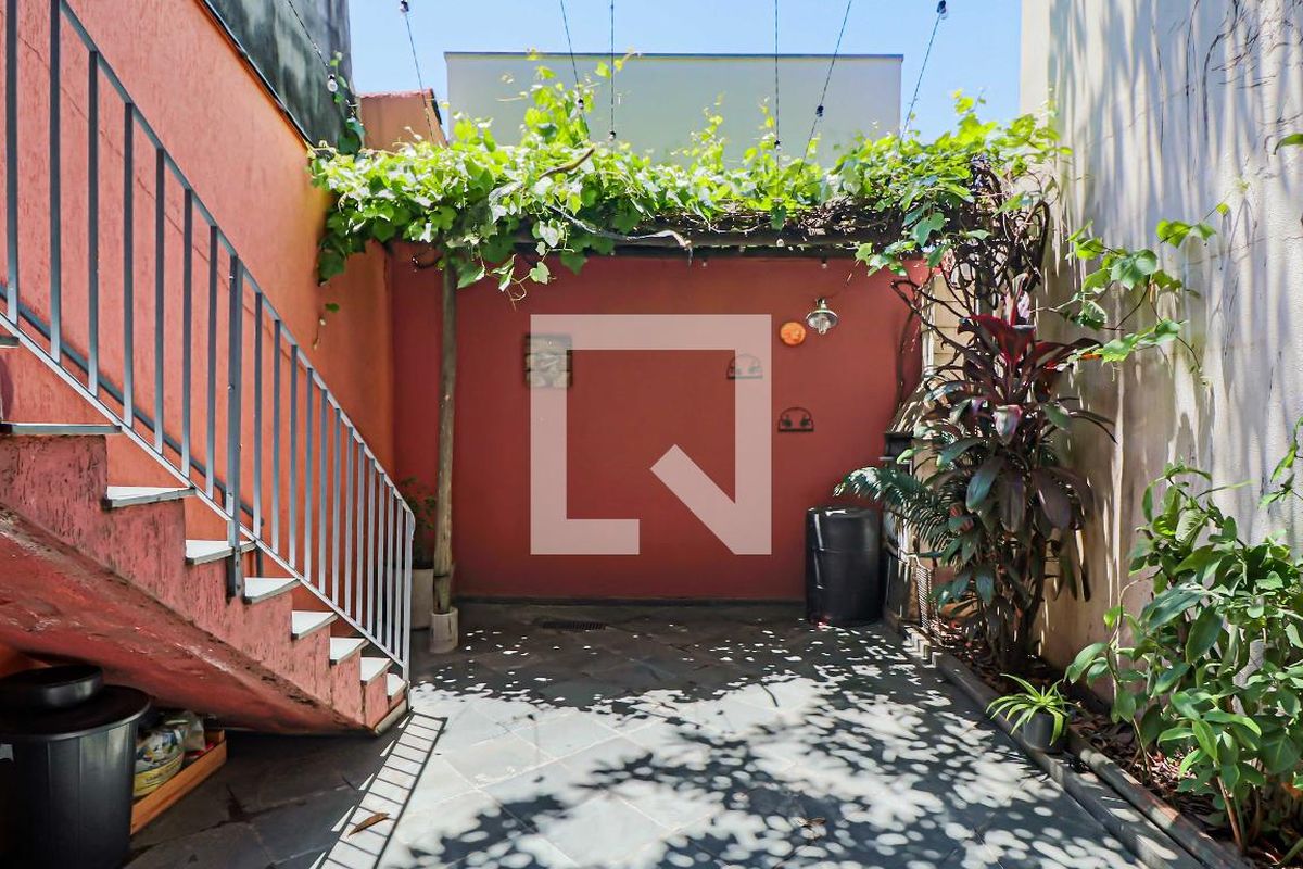 Casa, 3 quartos, 200 m² - Foto 84