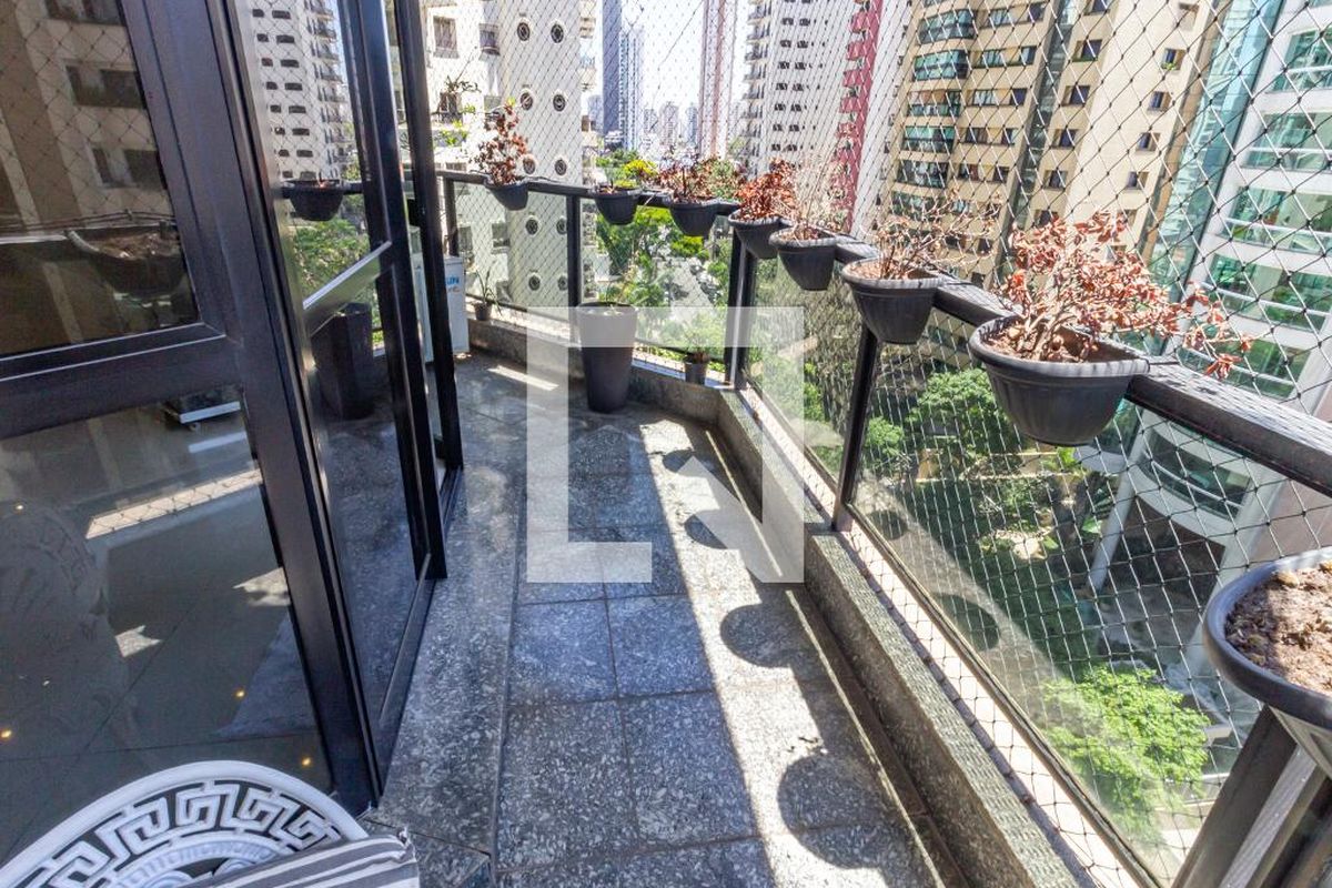 Apartamento, 3 quartos, 201 m² - Foto 28