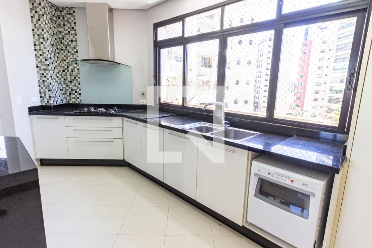 Apartamento, 3 quartos, 201 m² - Foto 100