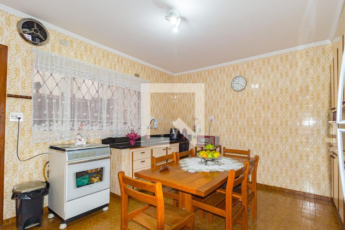 Casa, 3 quartos, 200 m² - Foto 46