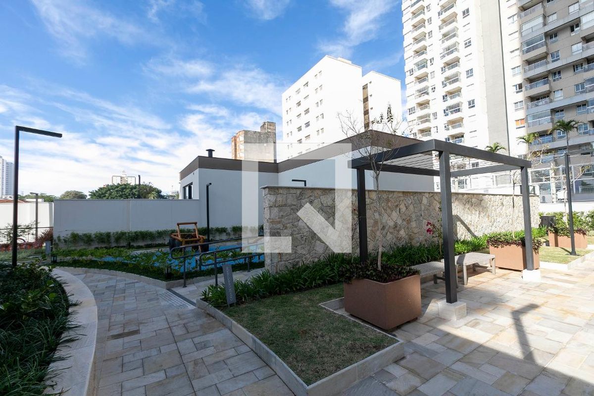 Apartamento à Venda - Bosque, 1 Quarto,  46 m2 em , Campinas - sp | SoloBR