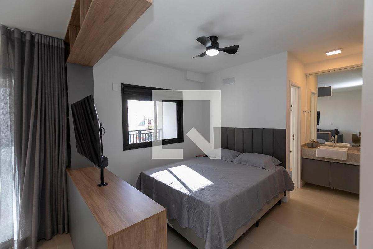 Apartamento à Venda - Bosque, 1 Quarto,  46 m2 em , Campinas - sp | SoloBR