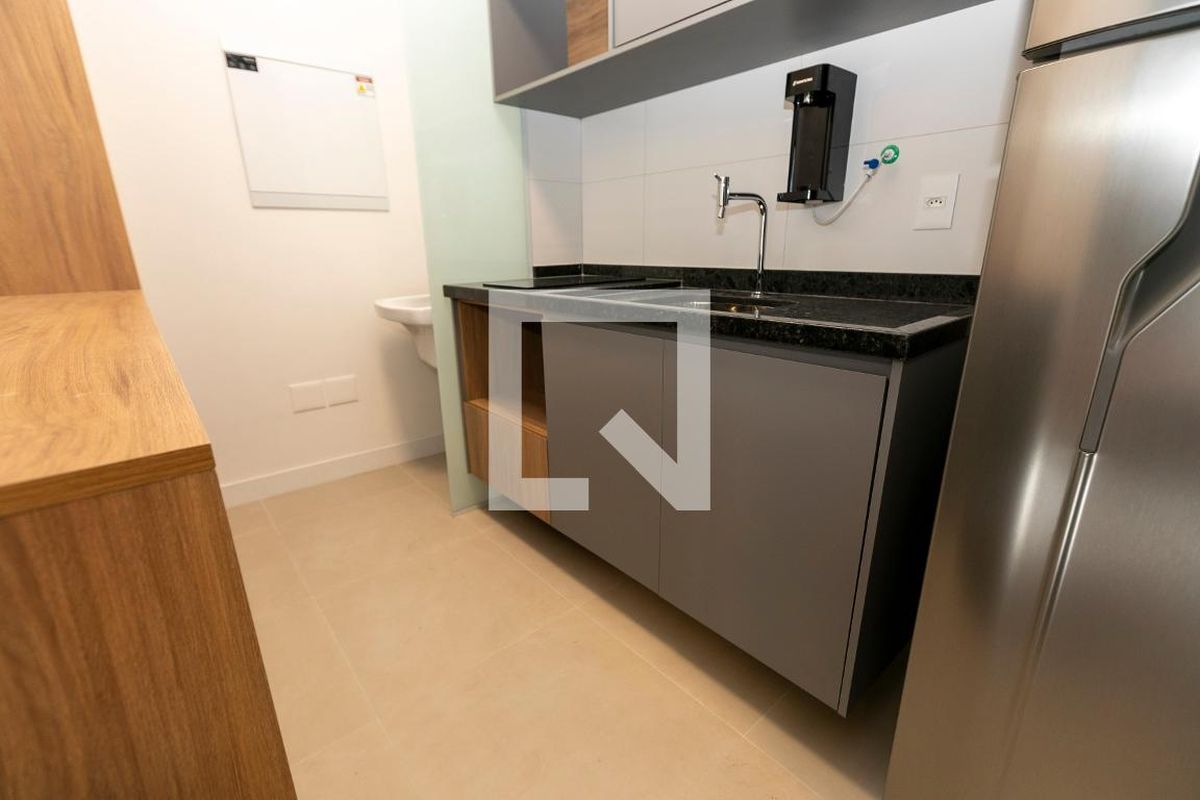 Apartamento à Venda - Bosque, 1 Quarto,  46 m2 em , Campinas - sp | SoloBR