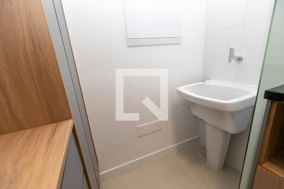 Apartamento à Venda - Bosque, 1 Quarto,  46 m2 em , Campinas - sp | SoloBR