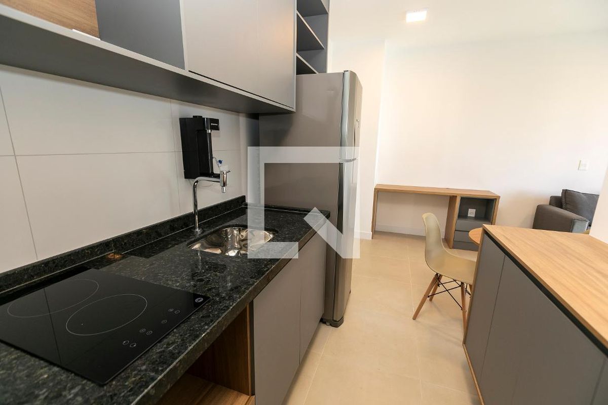 Apartamento à Venda - Bosque, 1 Quarto,  46 m2 em , Campinas - sp | SoloBR