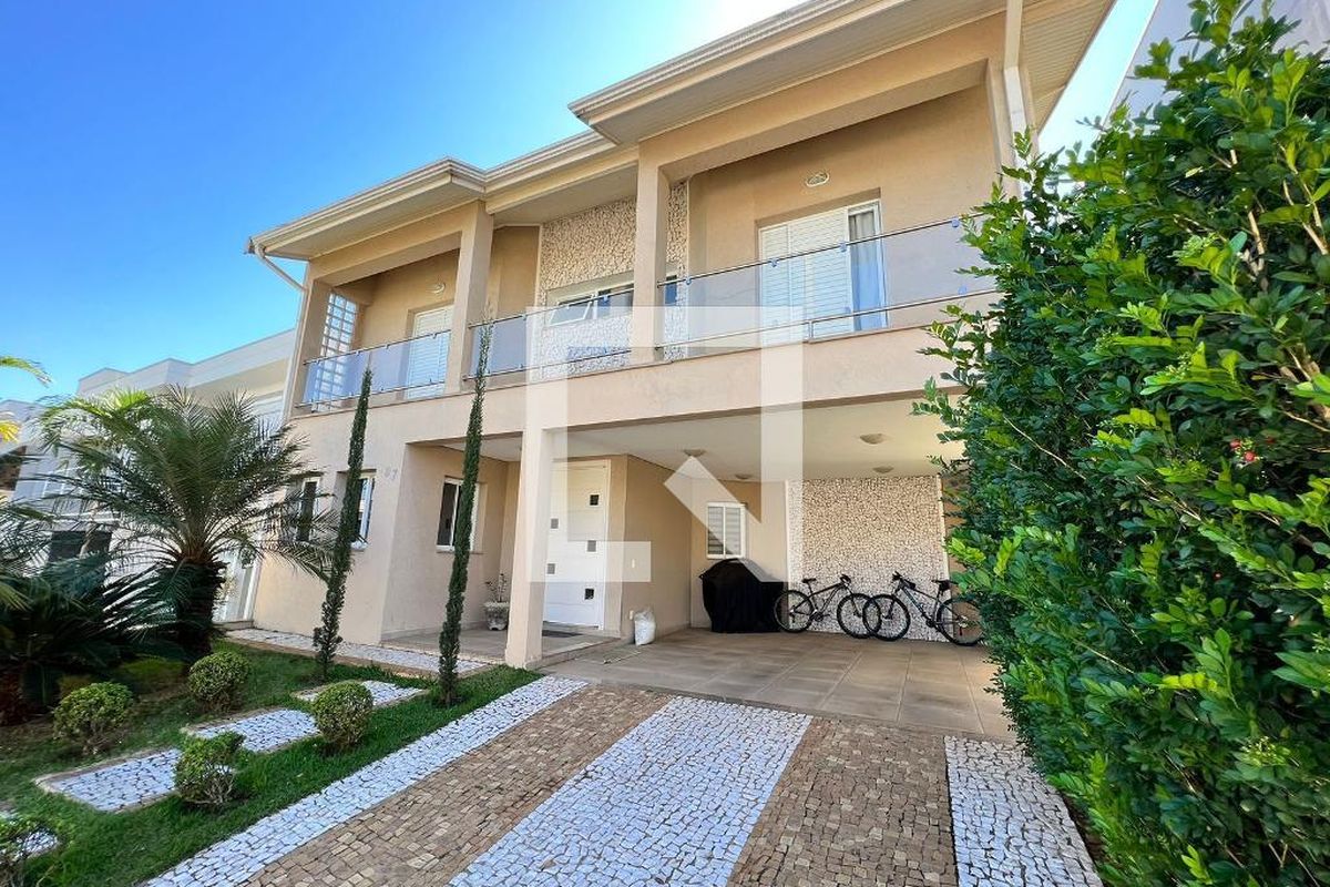 Casa à Venda - Swiss Park, 4 Quartos,  270 m2 em , Campinas - sp | SoloBR