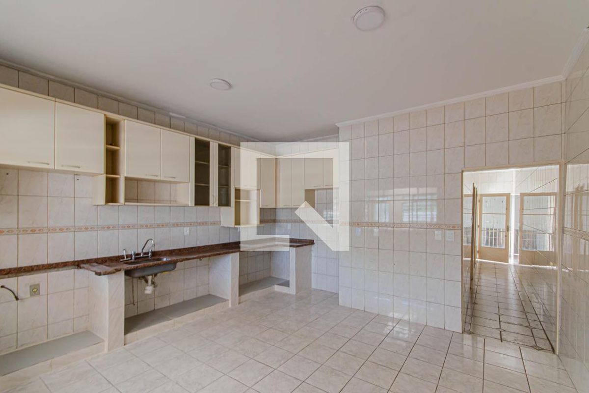 Casa, 2 quartos, 400 m² - Foto 38