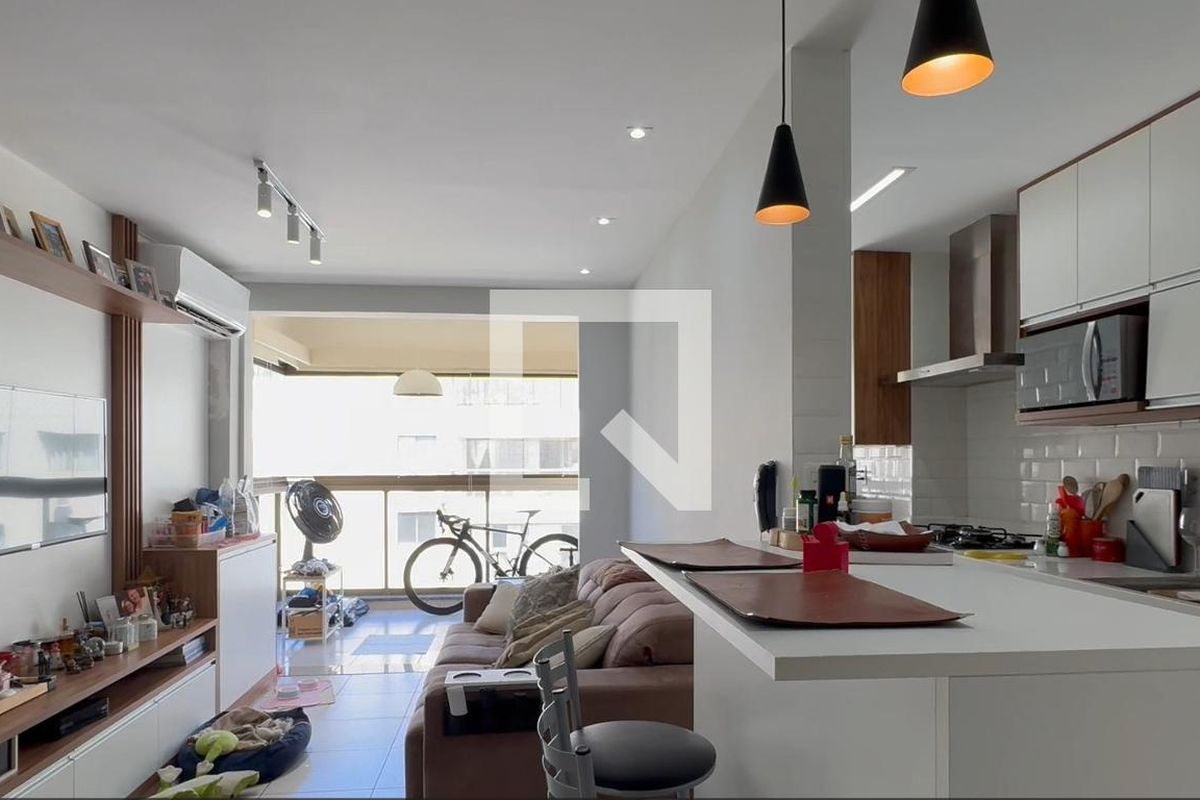 Cobertura, 3 quartos, 211 m² - Foto 2