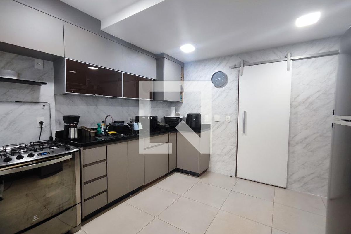 Casa, 3 quartos, 220 m² - Foto 64