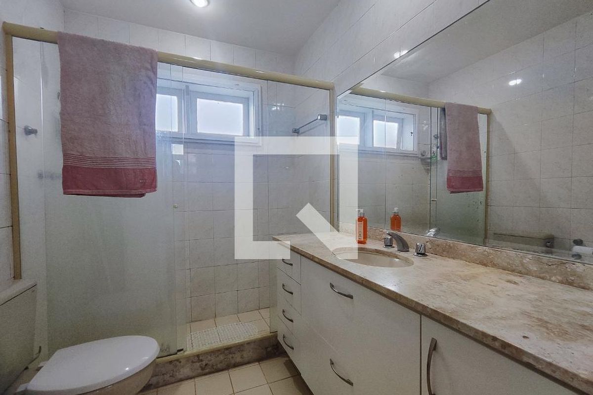 Casa, 3 quartos, 220 m² - Foto 42