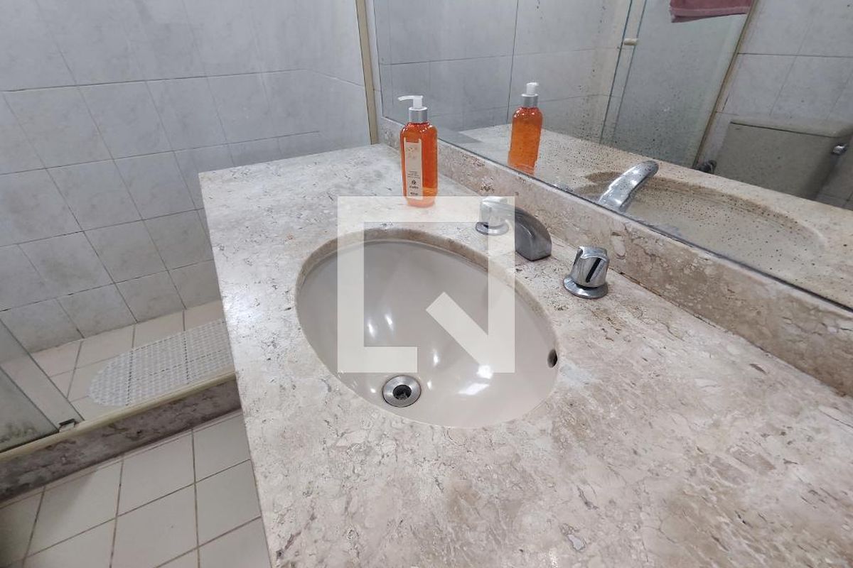 Casa, 3 quartos, 220 m² - Foto 46