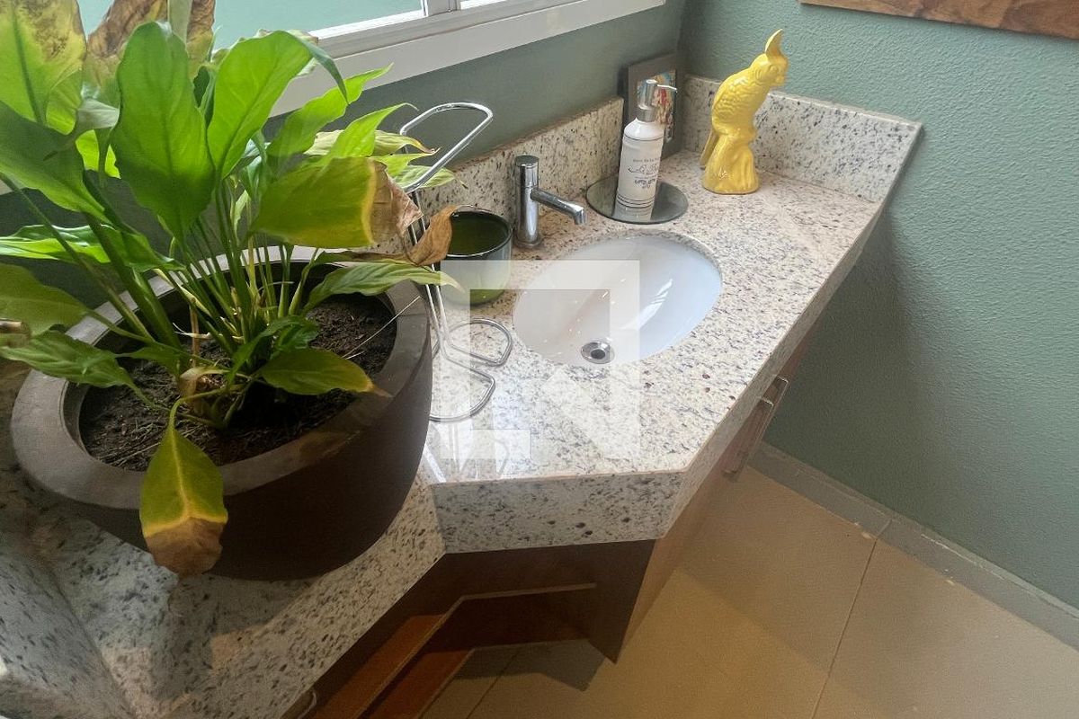Casa à Venda - Lot. Alphaville Campinas, 5 Quartos,  300 m2 em , Campinas - sp | SoloBR