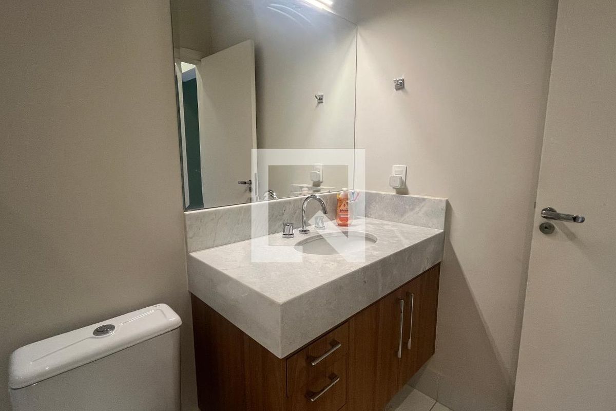 Casa à Venda - Lot. Alphaville Campinas, 5 Quartos,  300 m2 em , Campinas - sp | SoloBR
