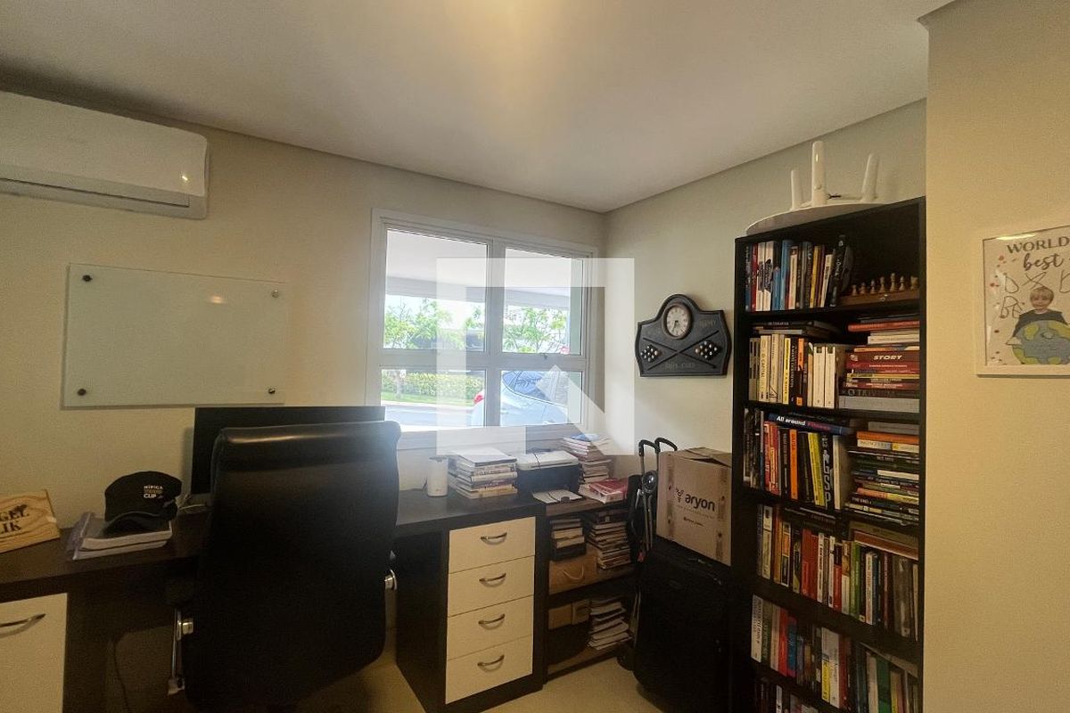 Casa à Venda - Lot. Alphaville Campinas, 5 Quartos,  300 m2 em , Campinas - sp | SoloBR