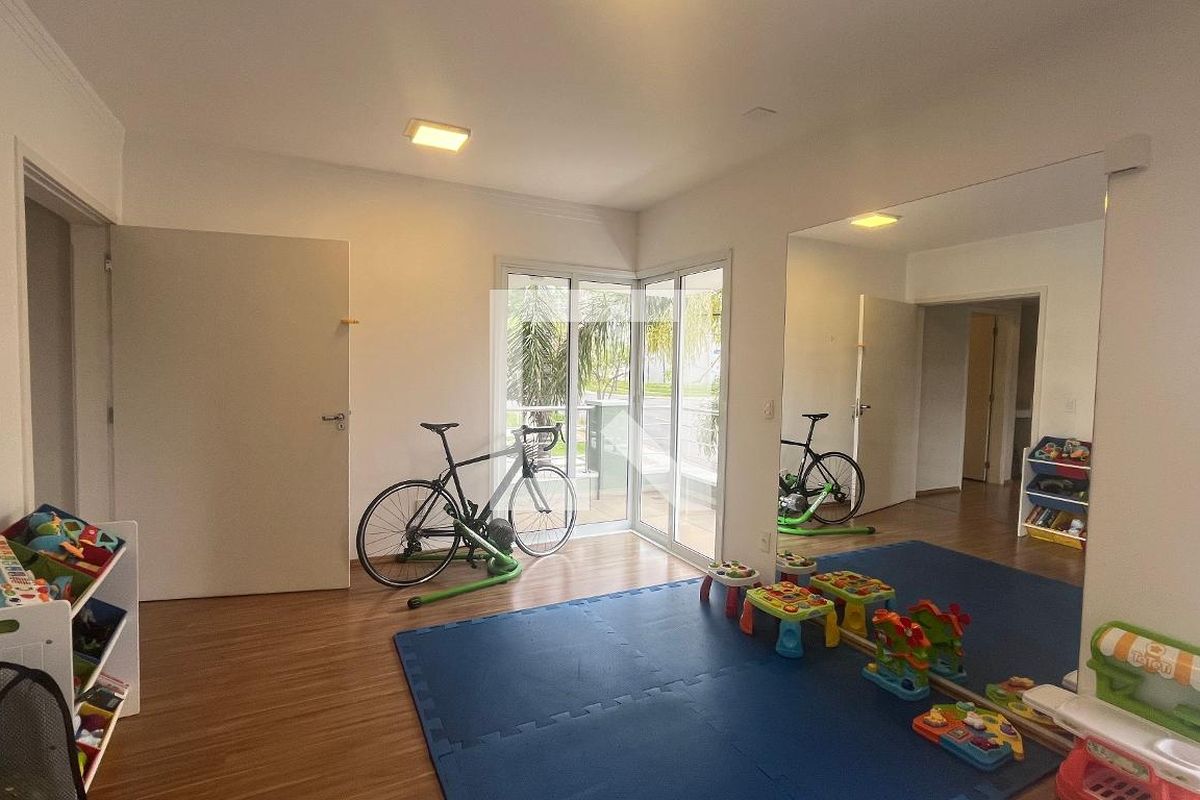 Casa à Venda - Lot. Alphaville Campinas, 5 Quartos,  300 m2 em , Campinas - sp | SoloBR