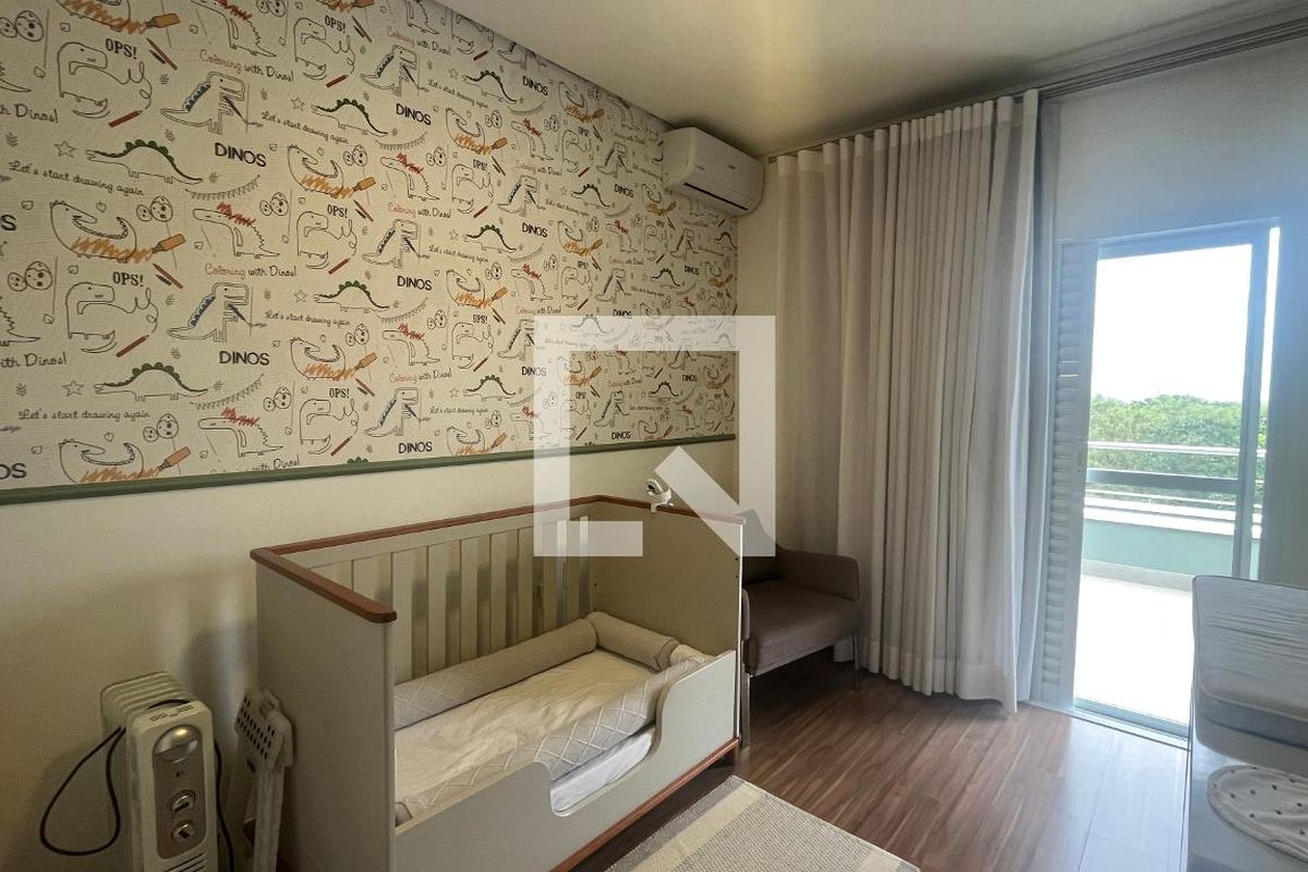 Casa à Venda - Lot. Alphaville Campinas, 5 Quartos,  300 m2 em , Campinas - sp | SoloBR