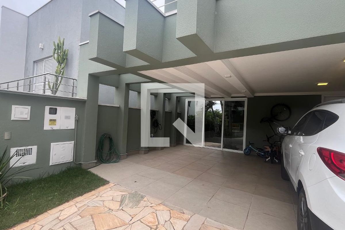 Casa à Venda - Lot. Alphaville Campinas, 5 Quartos,  300 m2 em , Campinas - sp | SoloBR