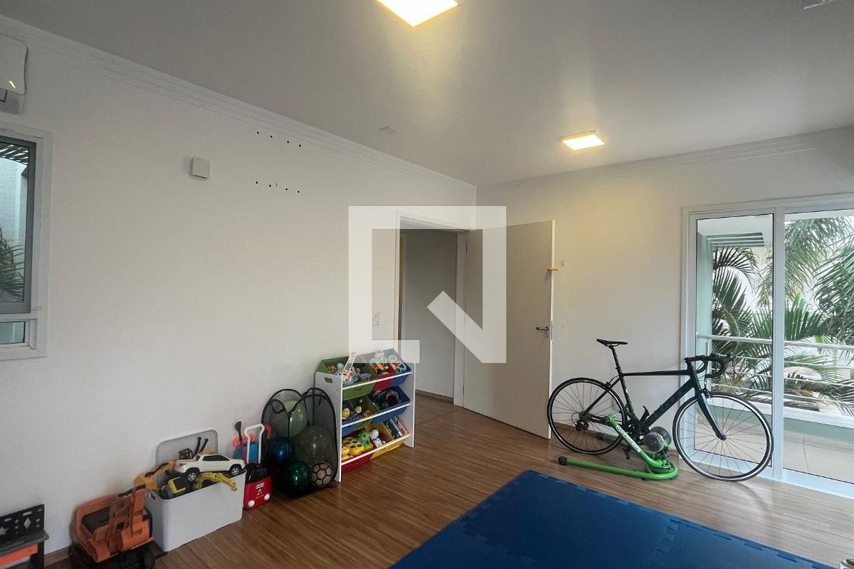 Casa à Venda - Lot. Alphaville Campinas, 5 Quartos,  300 m2 em , Campinas - sp | SoloBR