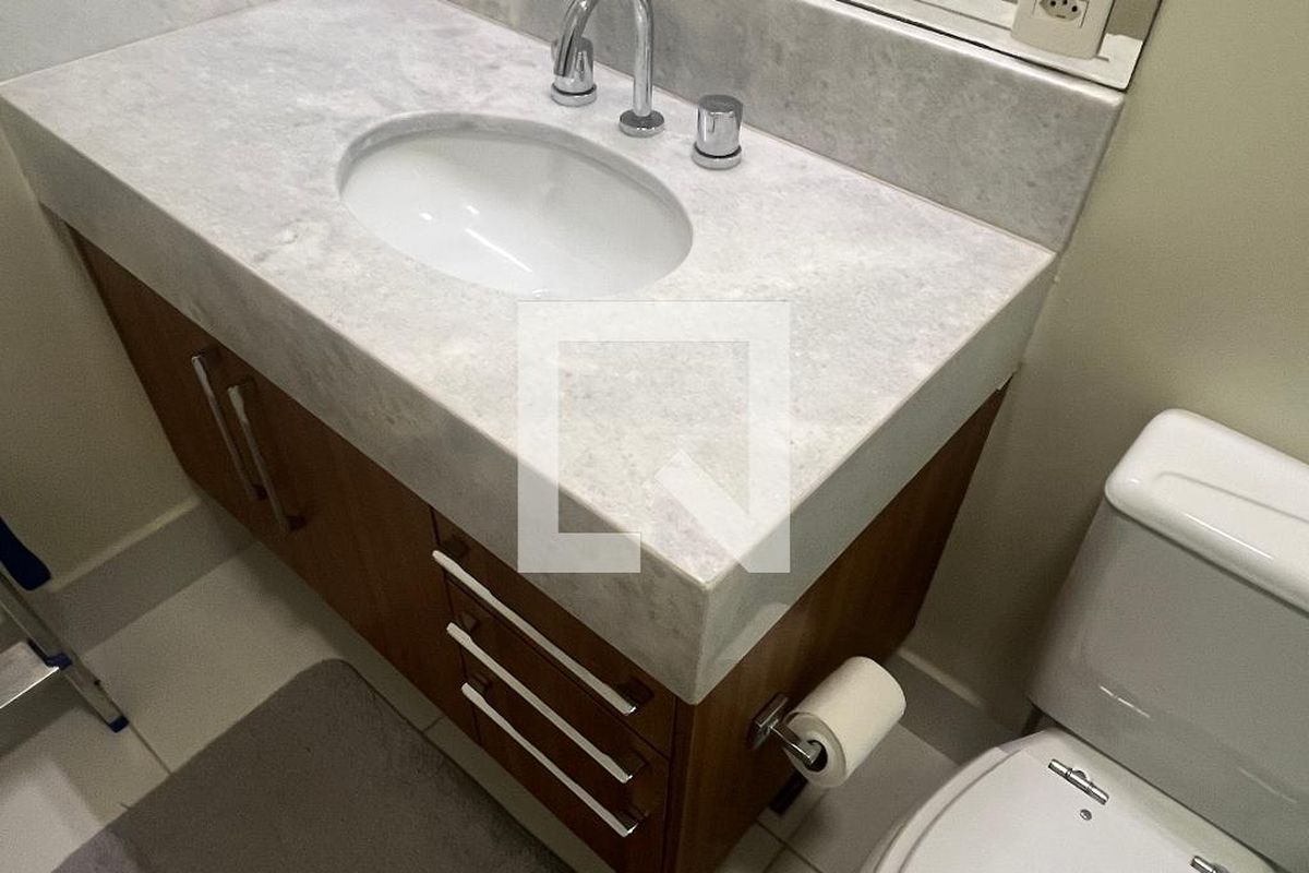 Casa à Venda - Lot. Alphaville Campinas, 5 Quartos,  300 m2 em , Campinas - sp | SoloBR
