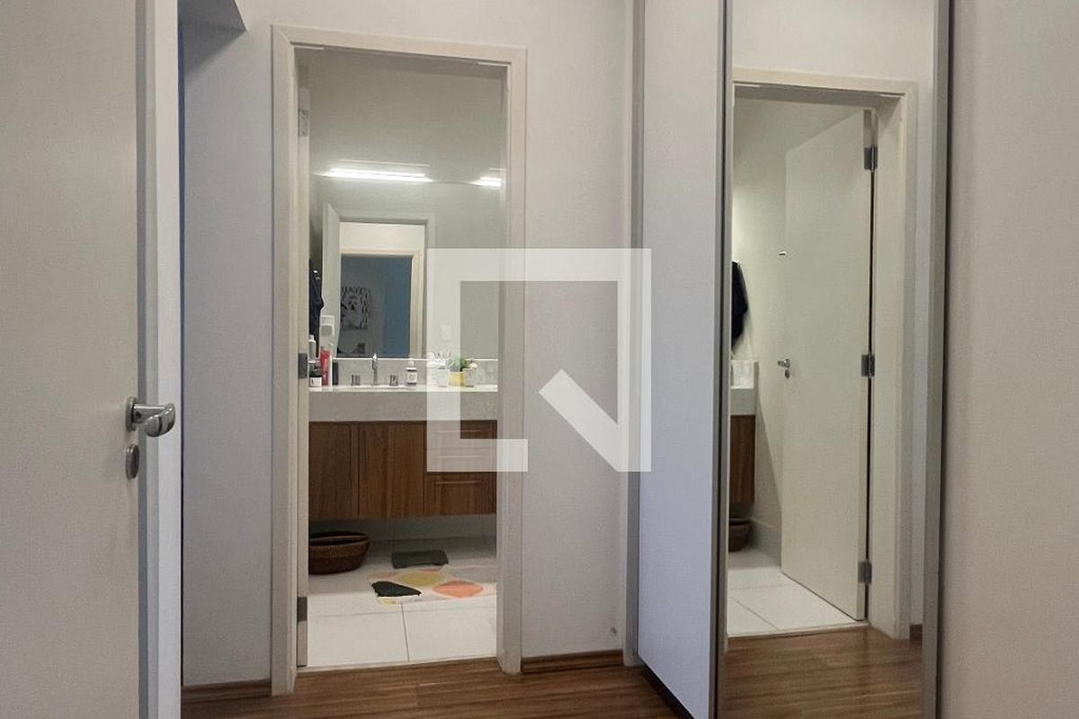 Casa à Venda - Lot. Alphaville Campinas, 5 Quartos,  300 m2 em , Campinas - sp | SoloBR
