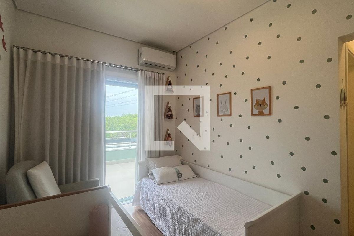 Casa à Venda - Lot. Alphaville Campinas, 5 Quartos,  300 m2 em , Campinas - sp | SoloBR